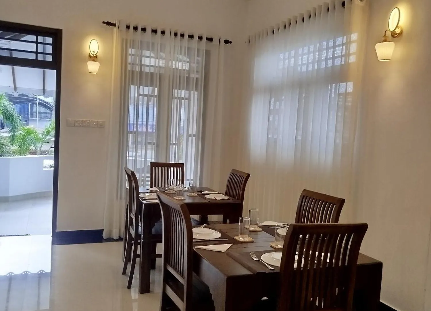 White Palace Negombo