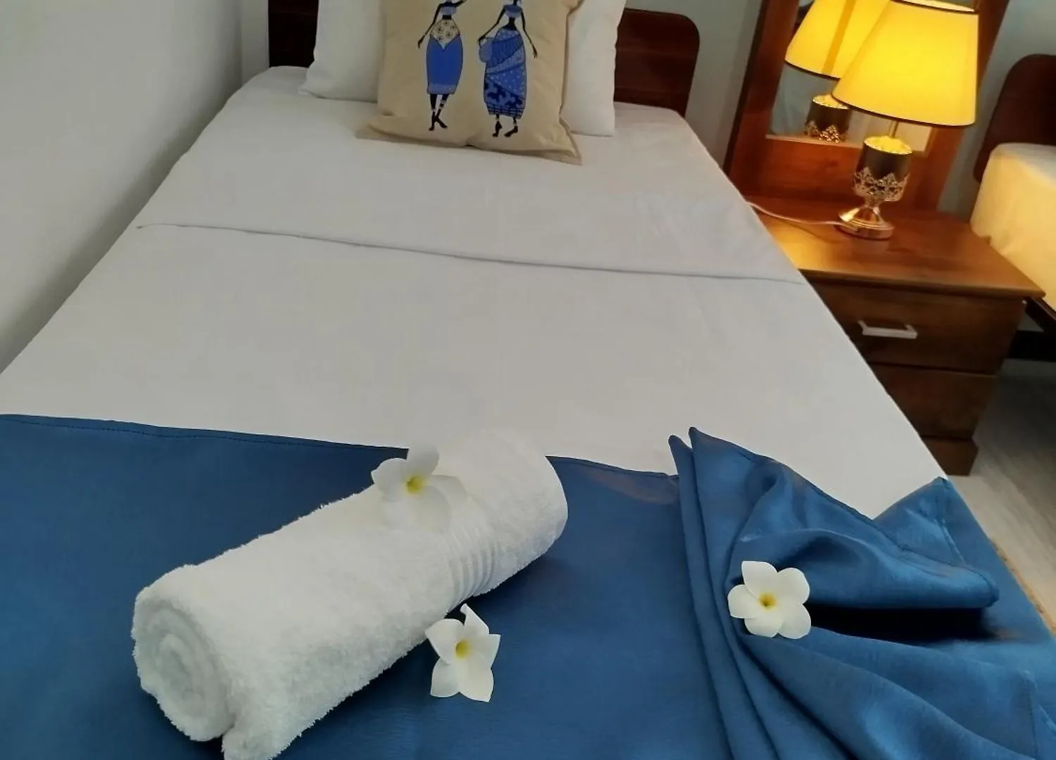 White Palace Negombo 0*,  Sri Lanka