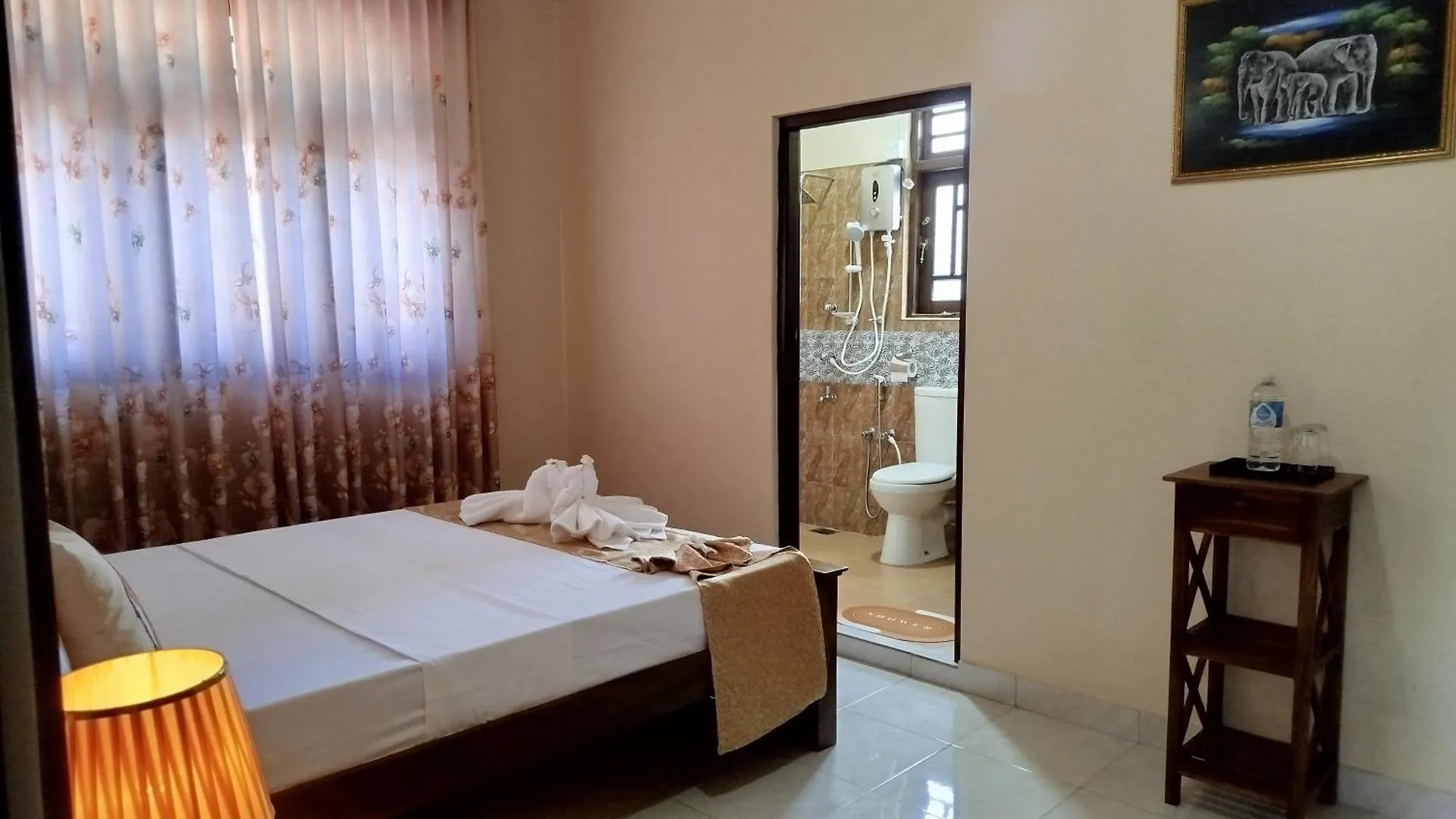 White Palace Negombo