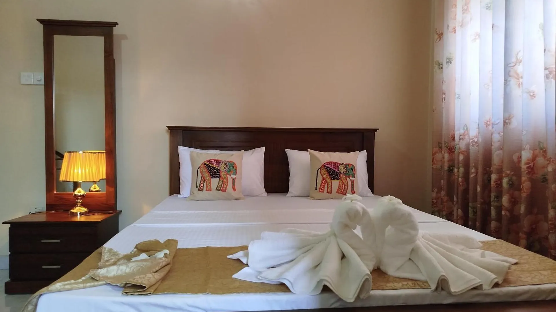 Guest house White Palace Negombo Sri Lanka