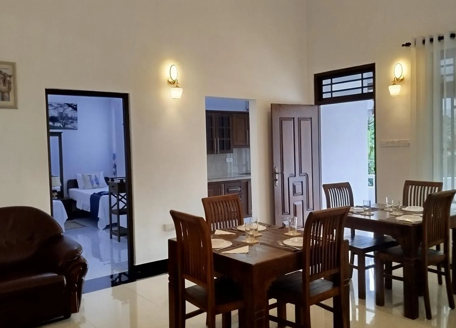 White Palace Negombo 0*,
