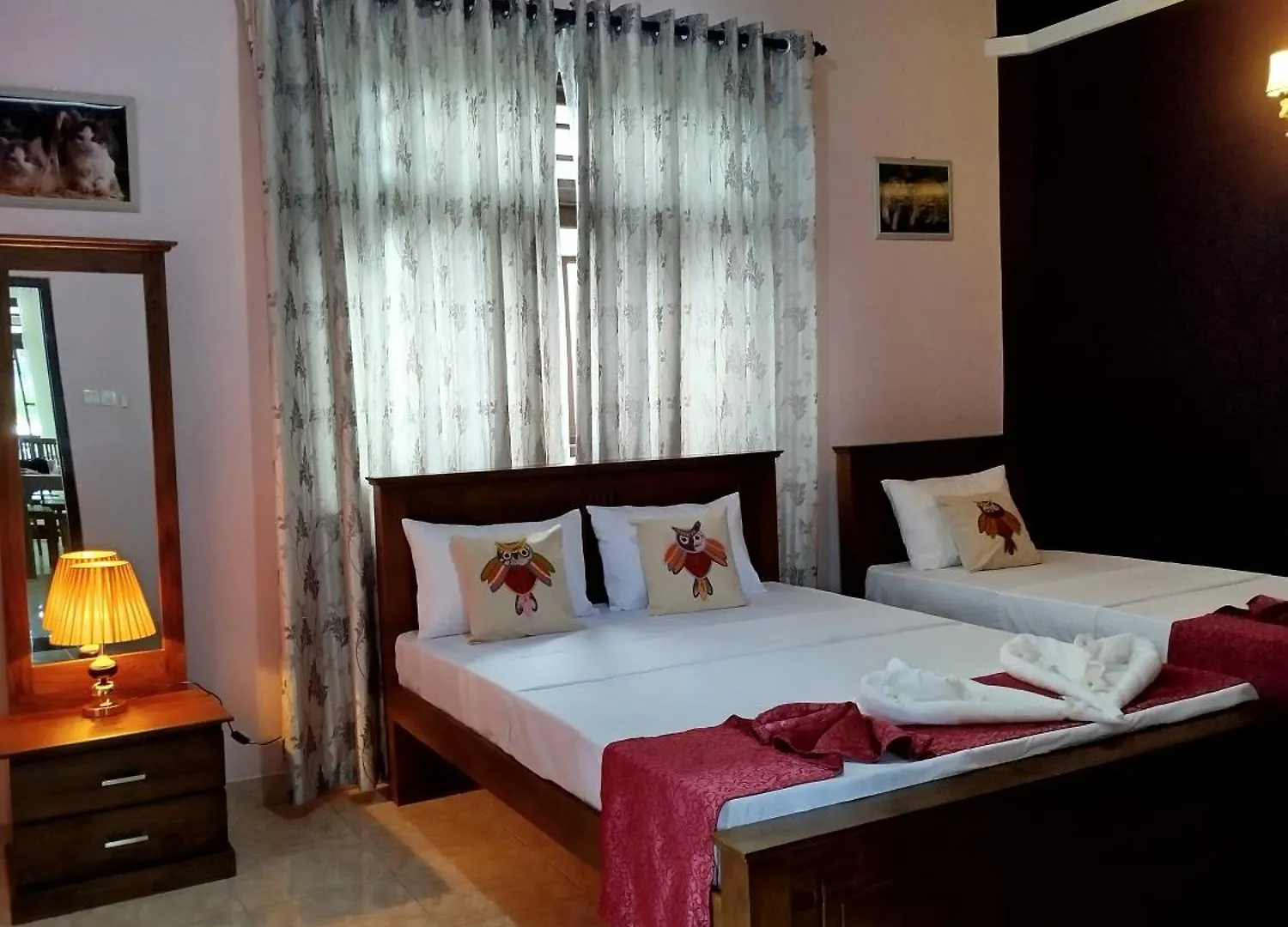 White Palace Negombo Guest house